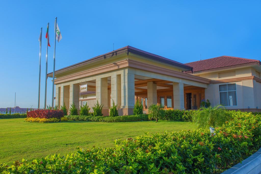 Hotel Royal Aster Naypyidaw Exterior photo